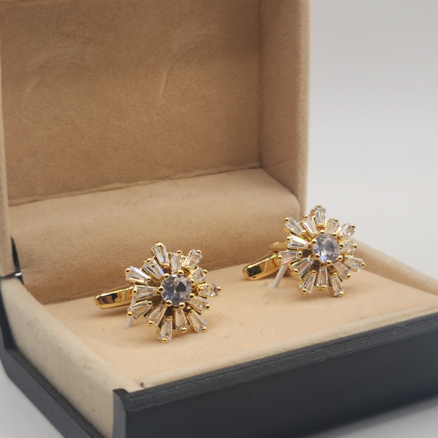 Zarkoon Cufflinks For Mens